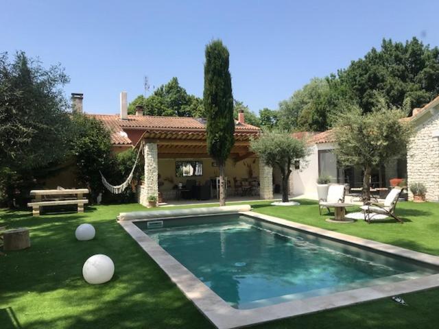 La Maison 1440 LʼIsle-sur-la-Sorgue Екстериор снимка